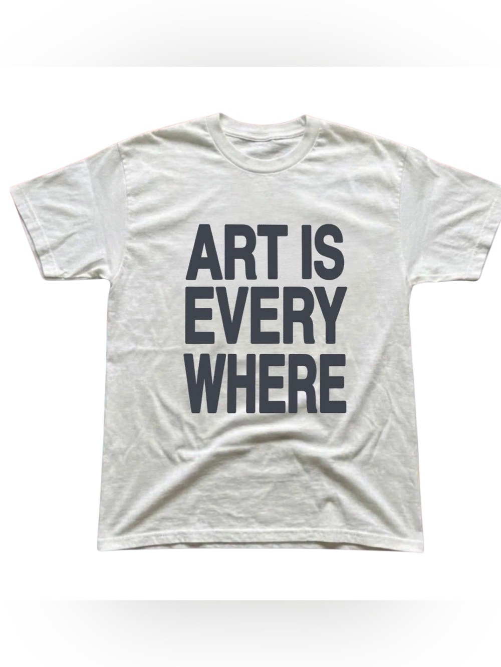 ART IS EVERYWHERE Graphic Tee - White Classic Style
